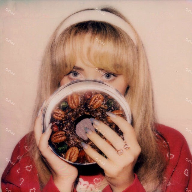 【全新限量紅彩膠EP】莎賓娜卡本特 Sabrina Carpenter - Fruitcake:圖片 2