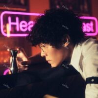 【預購】【全新黑膠盒裝】盧廣仲 Crowd Lu - 傷心早餐店 HeartBreakFast/典藏編號/預購限定摺疊海報